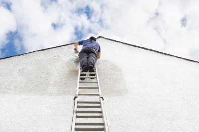 Peinture extérieure à Entraunes — façades et ravalement